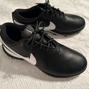 Men’s Nike Air Zoom Victory Tour 2 golf shoes